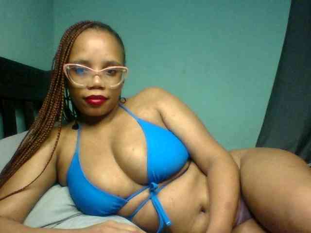 Prettyzari webcam