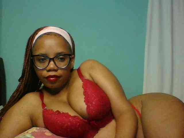 Prettyzari webcam