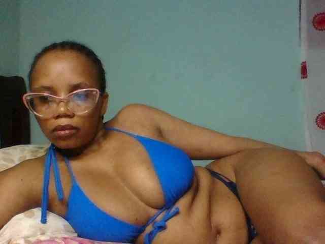 Prettyzari webcam