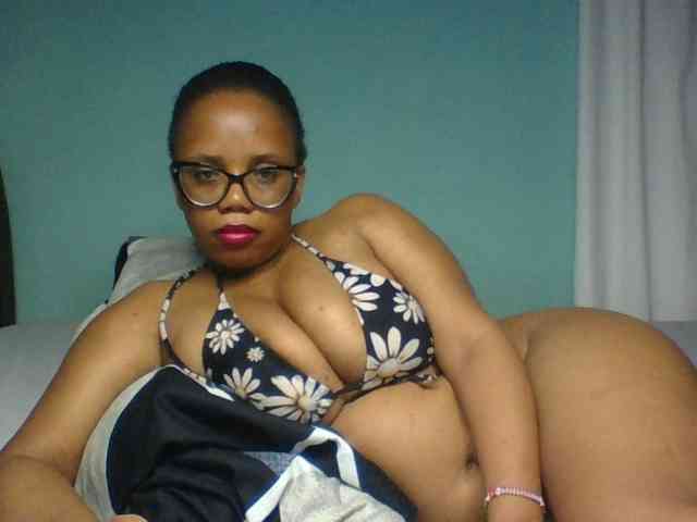 Prettyzari webcam