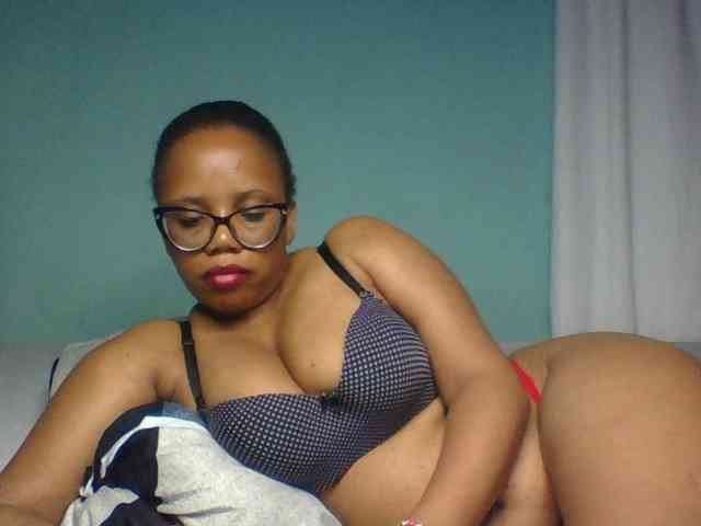 Prettyzari webcam