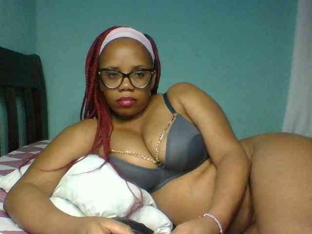 Prettyzari webcam