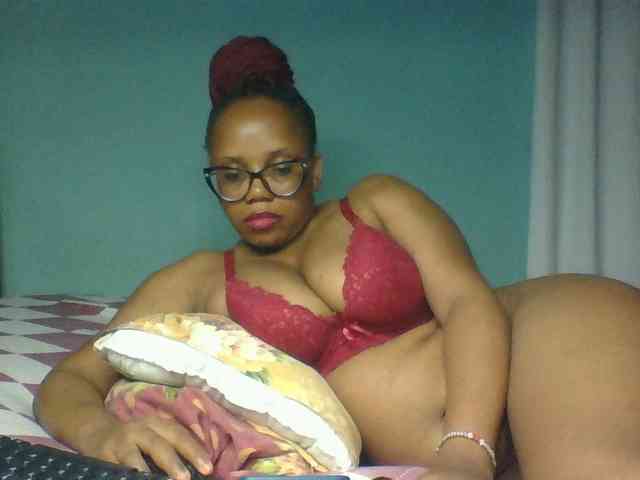 Prettyzari webcam