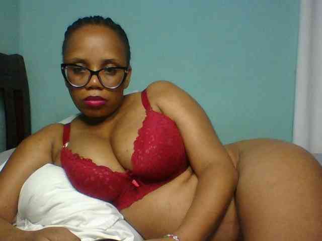Prettyzari webcam