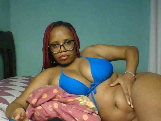 Prettyzari webcam