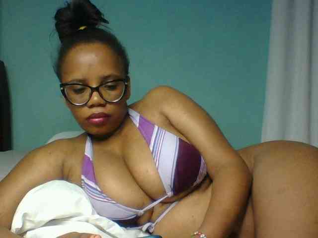 Prettyzari webcam