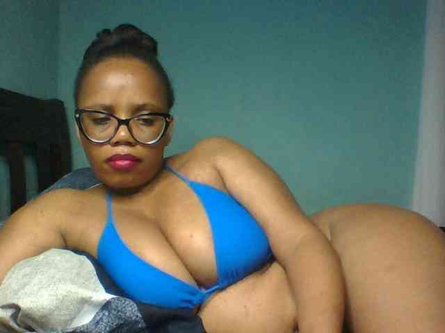 Prettyzari webcam