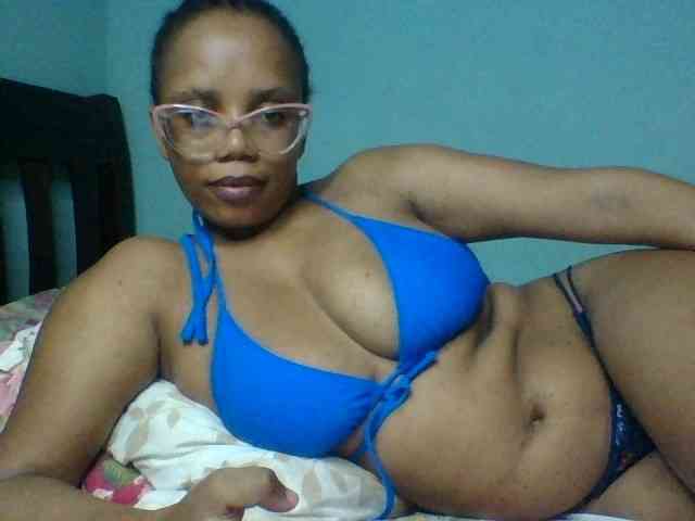 Prettyzari webcam