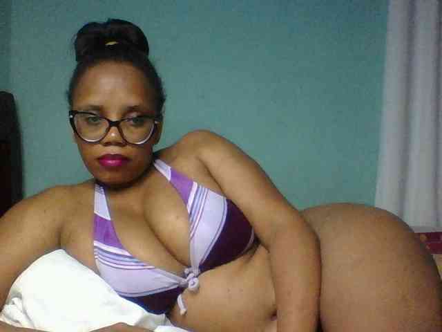 Prettyzari webcam