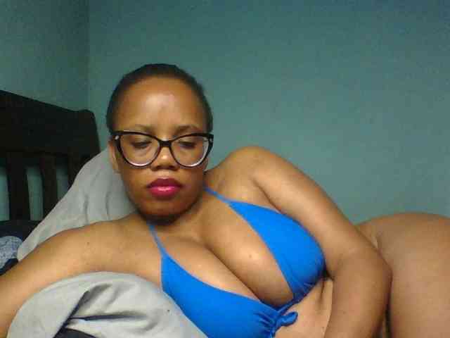 Prettyzari webcam