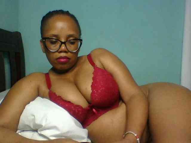 Prettyzari webcam