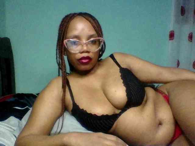 Prettyzari webcam