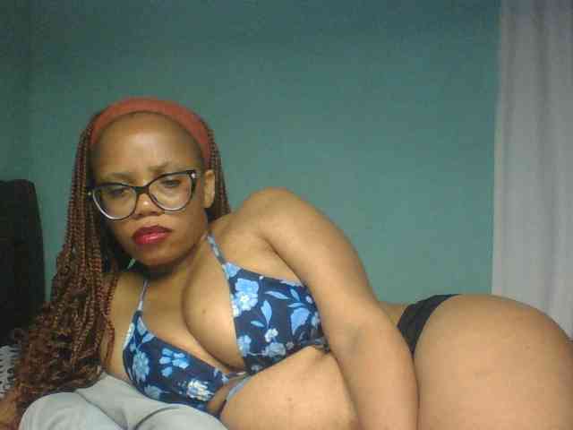 Prettyzari webcam