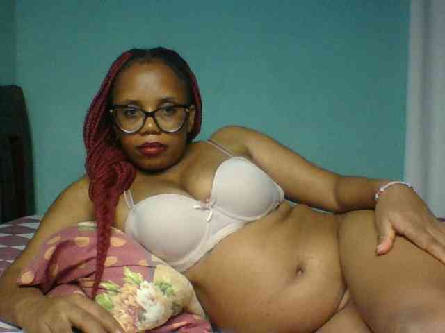 Prettyzari webcam