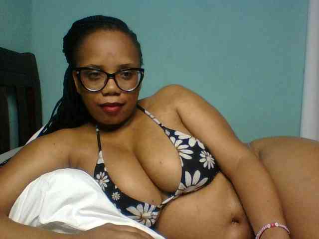 Prettyzari webcam