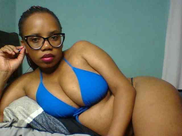Prettyzari webcam