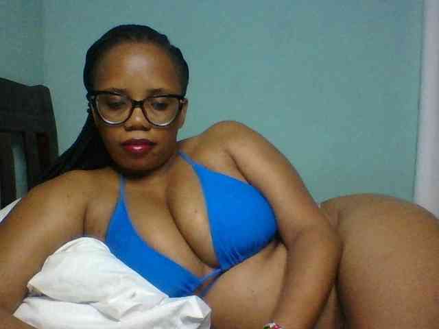 Prettyzari webcam