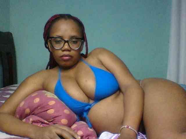 Prettyzari webcam