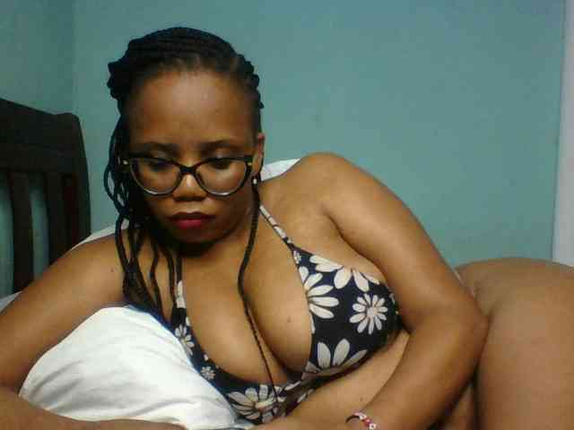 Prettyzari webcam