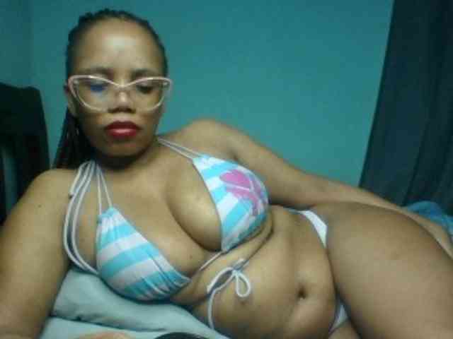 Prettyzari webcam
