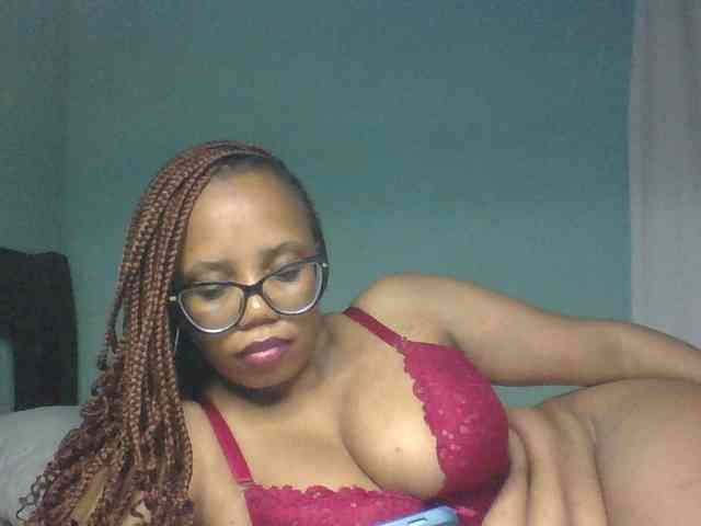 Prettyzari webcam