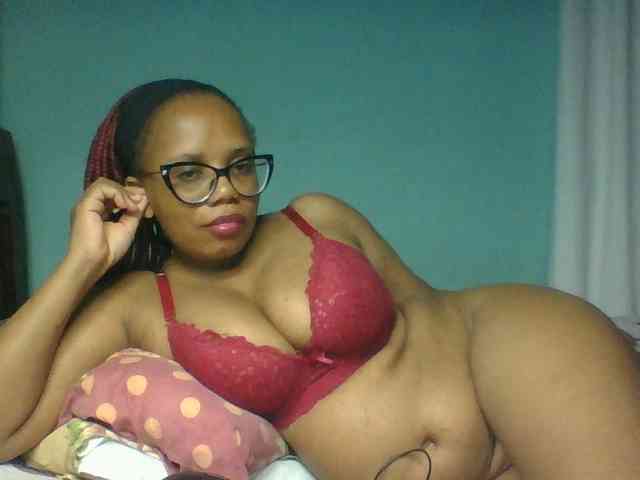 Prettyzari webcam