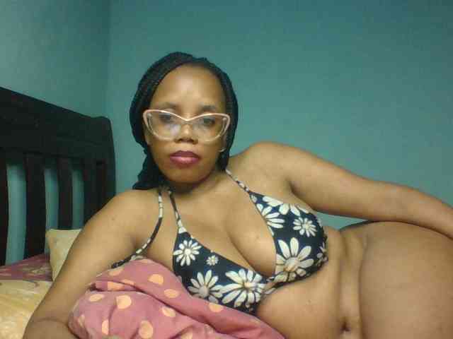 Prettyzari webcam
