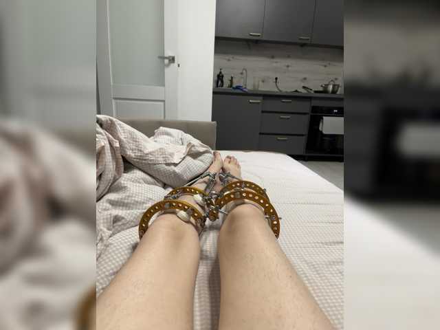 Renaw live cam on BongaCams