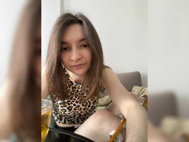 Renaw live webcam show