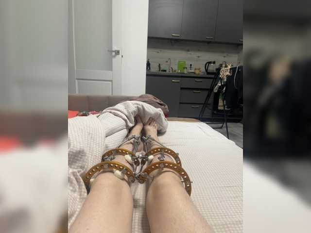 Renaw live cam on BongaCams