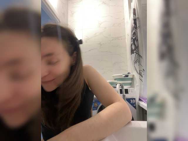 Renaw live cam on BongaCams
