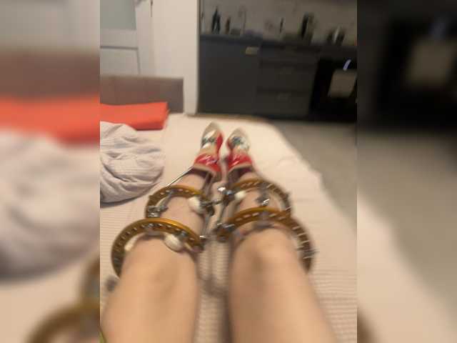 Renaw live cam on BongaCams