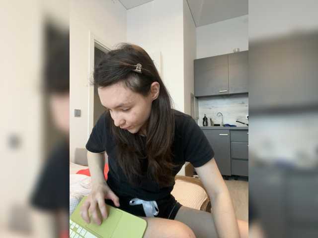 Renaw live cam on BongaCams