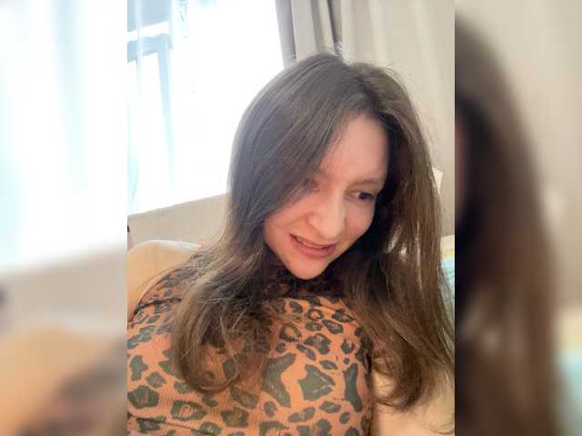 Renaw live cam on BongaCams