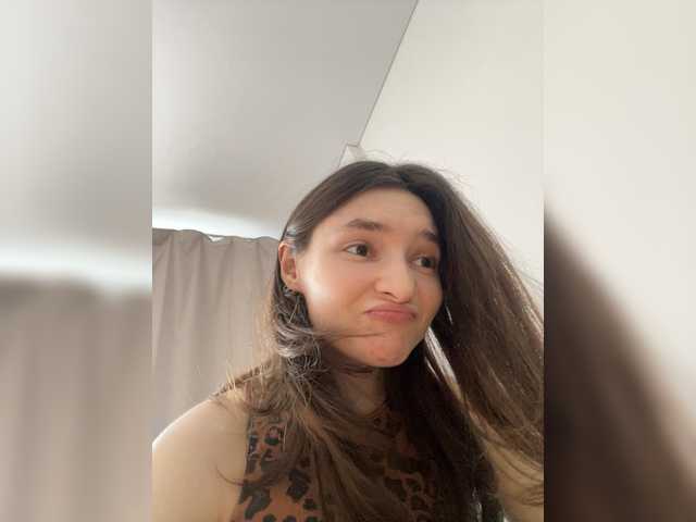 Renaw live cam on BongaCams