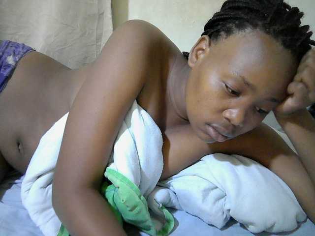 queen-slender live cam on BongaCams