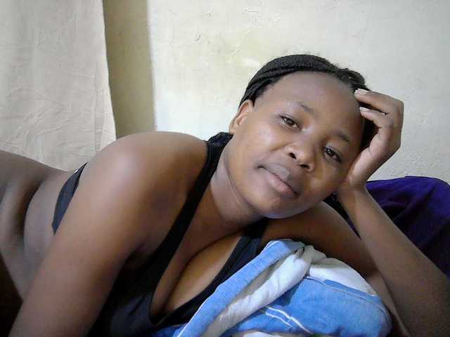 queen-slender live cam on BongaCams