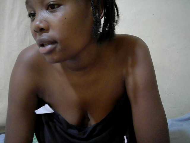 queen-slender live cam on BongaCams