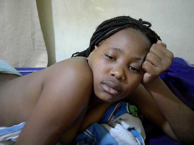 queen-slender live cam on BongaCams