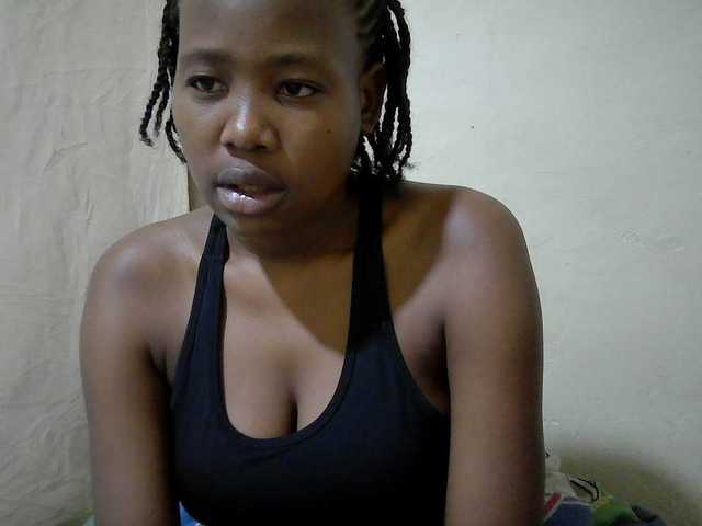 queen-slender live cam on BongaCams