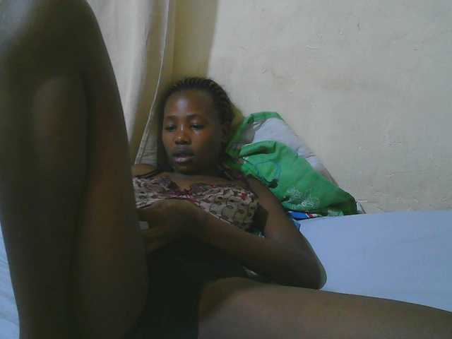 queen-slender's BongaCams show and profile