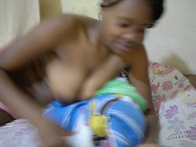 queen-slender live cam on BongaCams