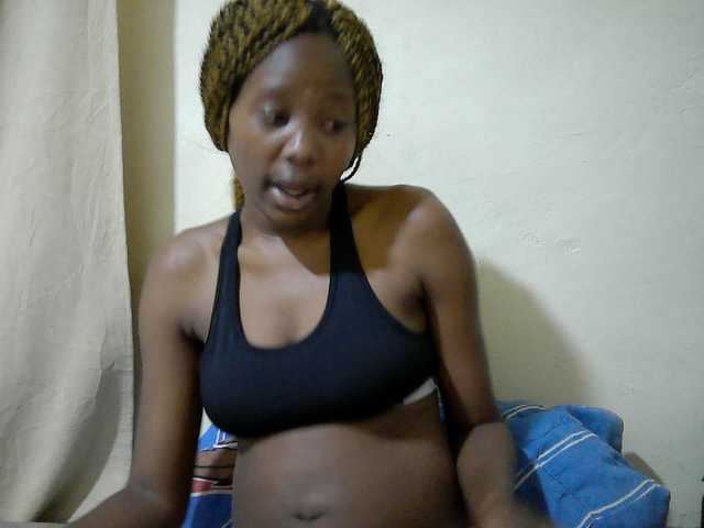 queen-slender live cam on BongaCams