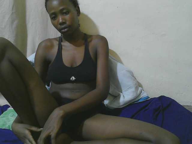 queen-slender Live Cam and Statistics on UnifiedCams