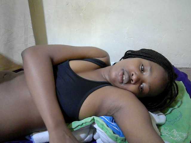 queen-slender live cam on BongaCams