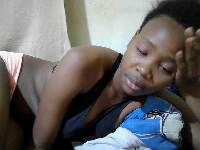 queen-slender live cam on BongaCams