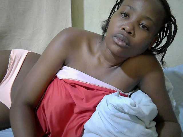 queen-slender live cam on BongaCams
