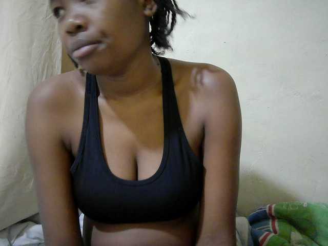 queen-slender live cam on BongaCams