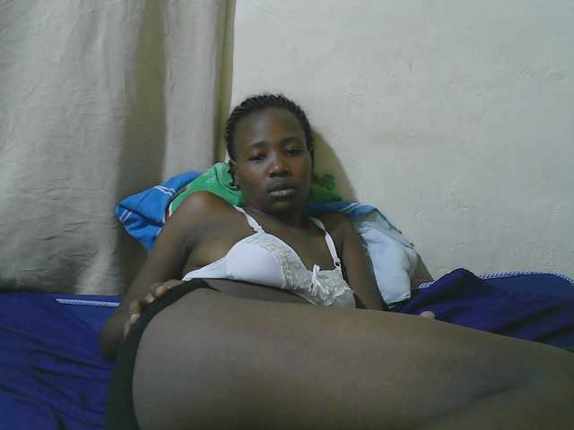 queen-slender's BongaCams profile