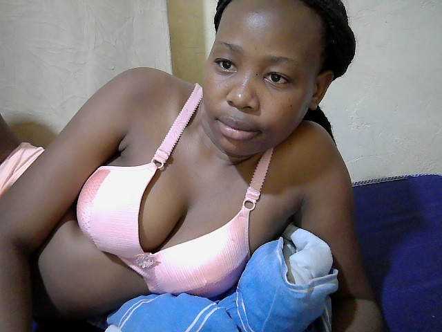 queen-slender live cam on BongaCams
